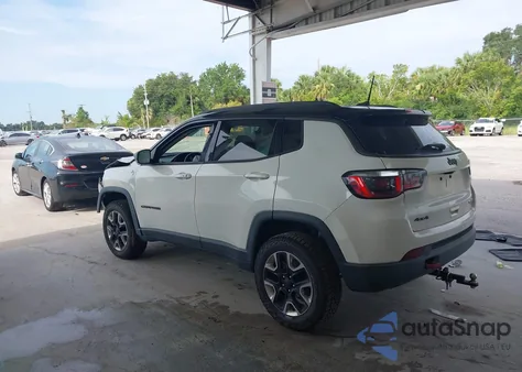 2018 Jeep Compass Trailhawk 4X4 z USA, uszkodzony, nr VIN 3C4NJDDB4JT417518
